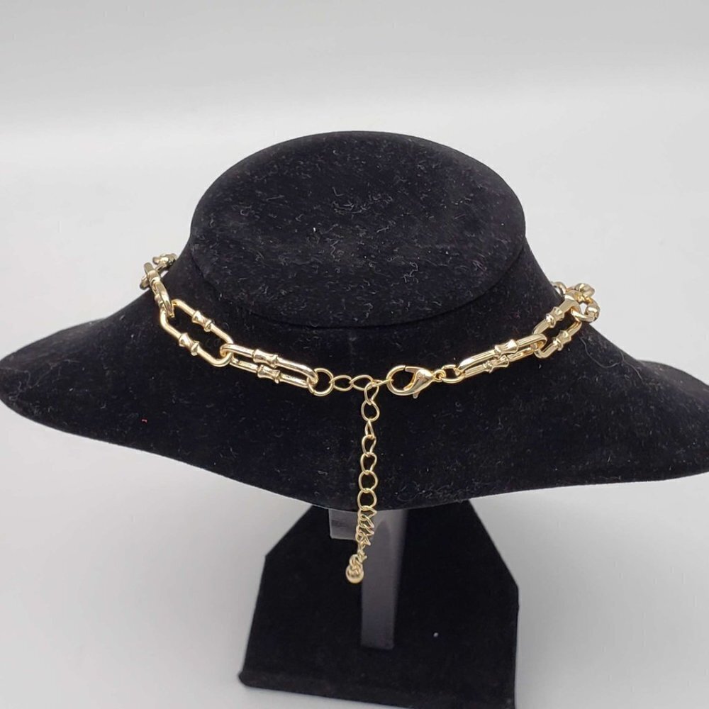 Authentic Louis Vuitton Lock and Key Gold Color with Gold Plated Chain Necklace - Picture 7 of 11